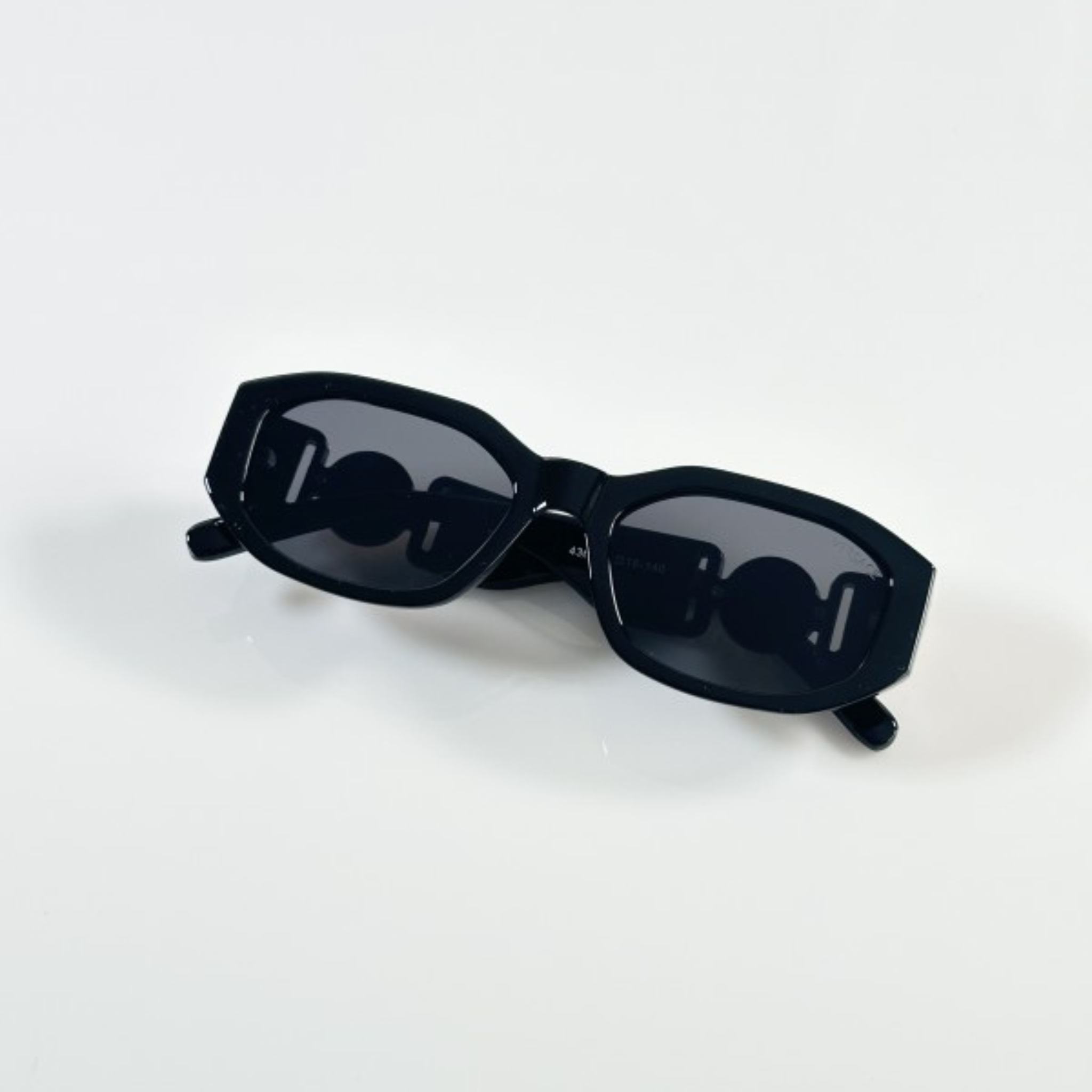 MEN BLACK MEDUSA INJECTED SUNGLASSES