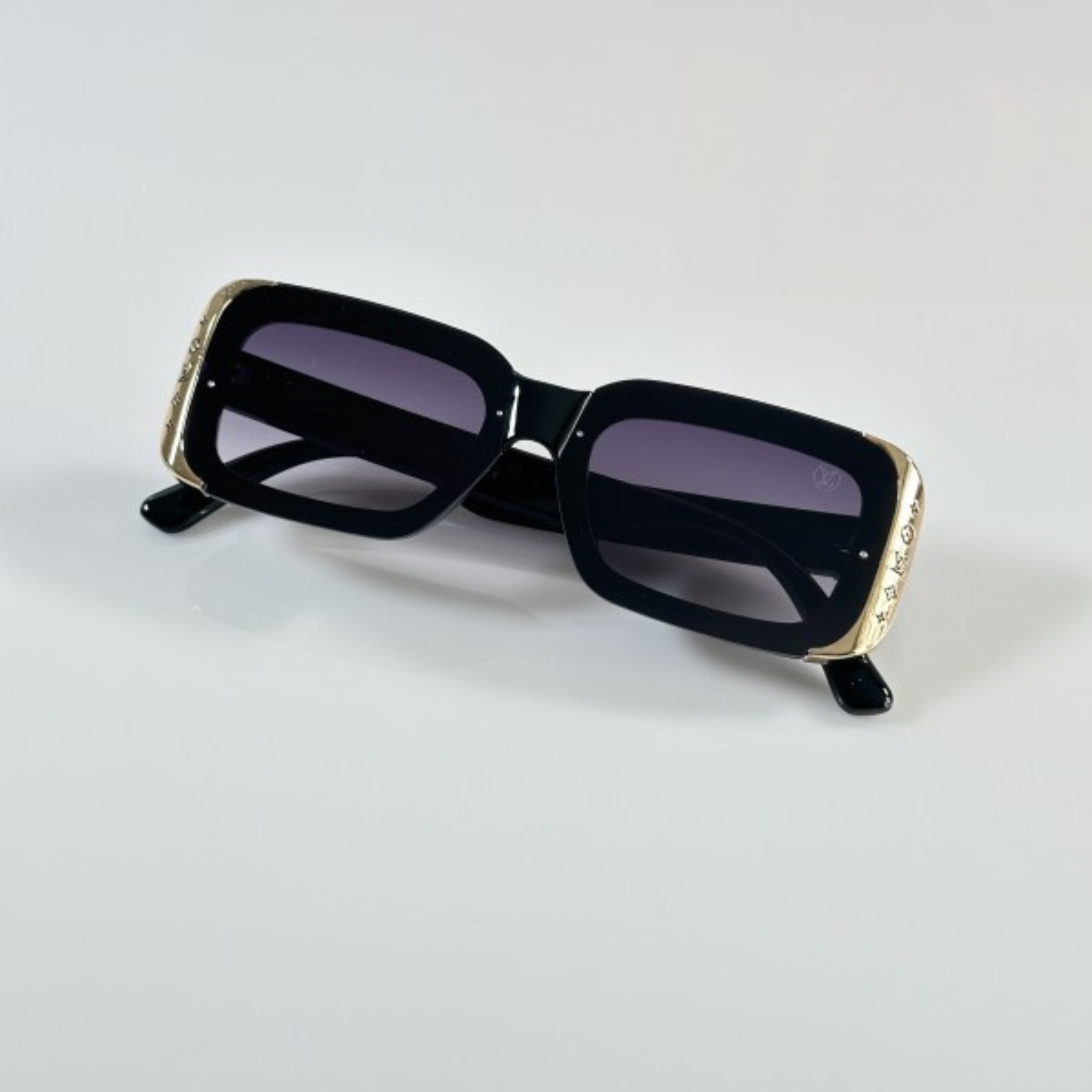 MOON SQUARE SUNGLASSES FOR WOMEN