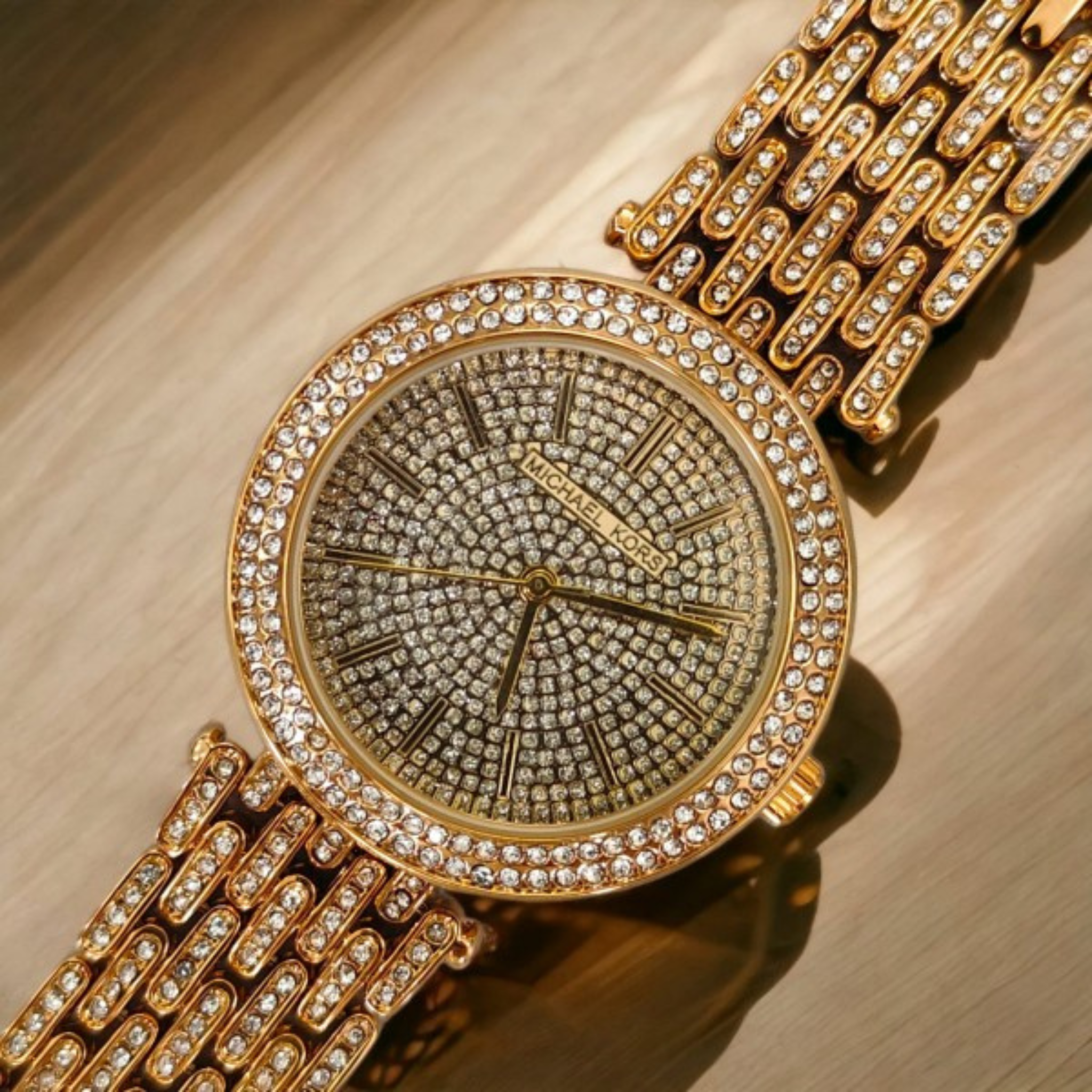 CLASSY DIAMOND WATCH FOR WOMEN'S