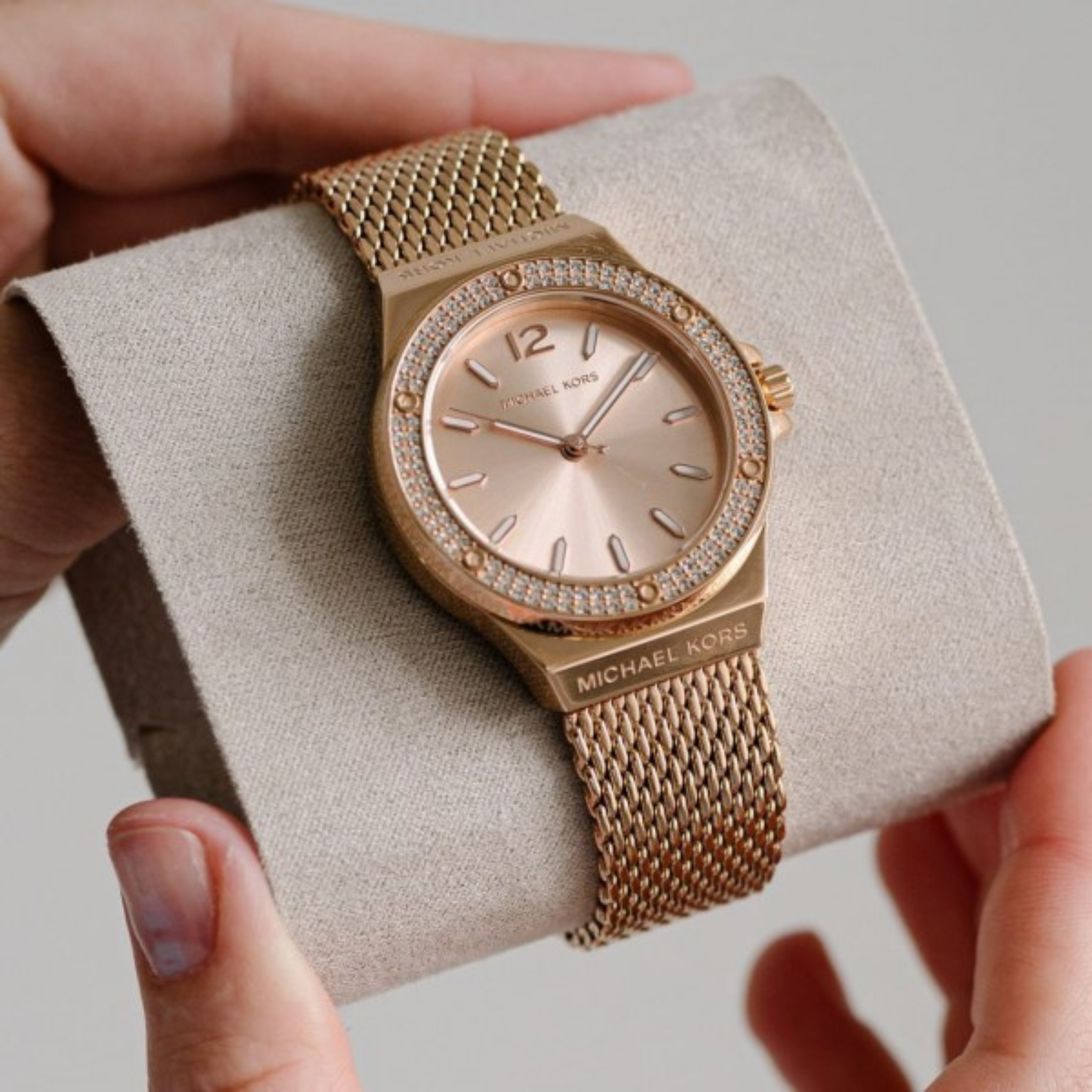 WOMEN ROSE GOLD LENNOX ANALOG QUARTZ WATCH