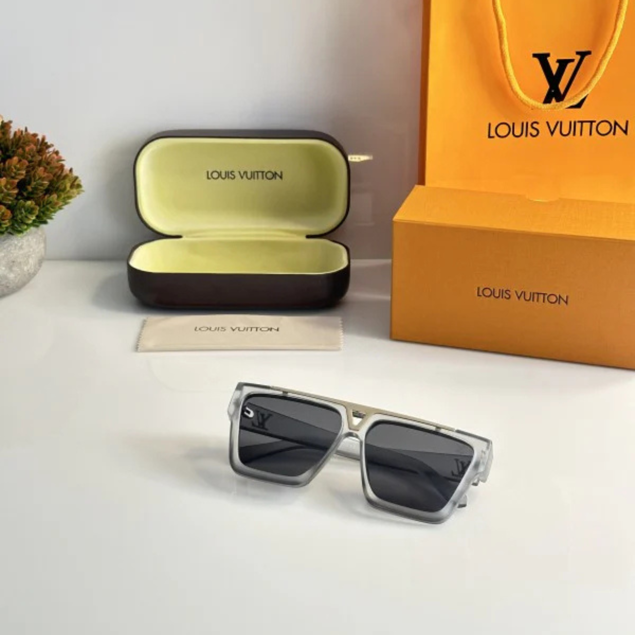 LUXURY STYLIST SUNGLASS