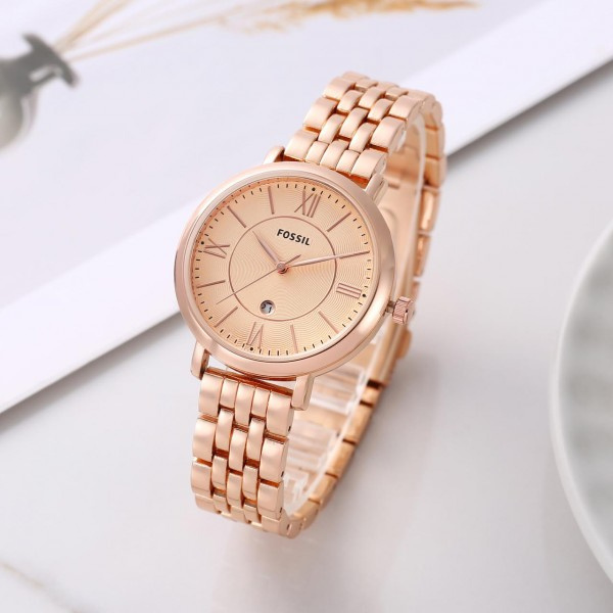 ROUND DIAL LADIES WATCH