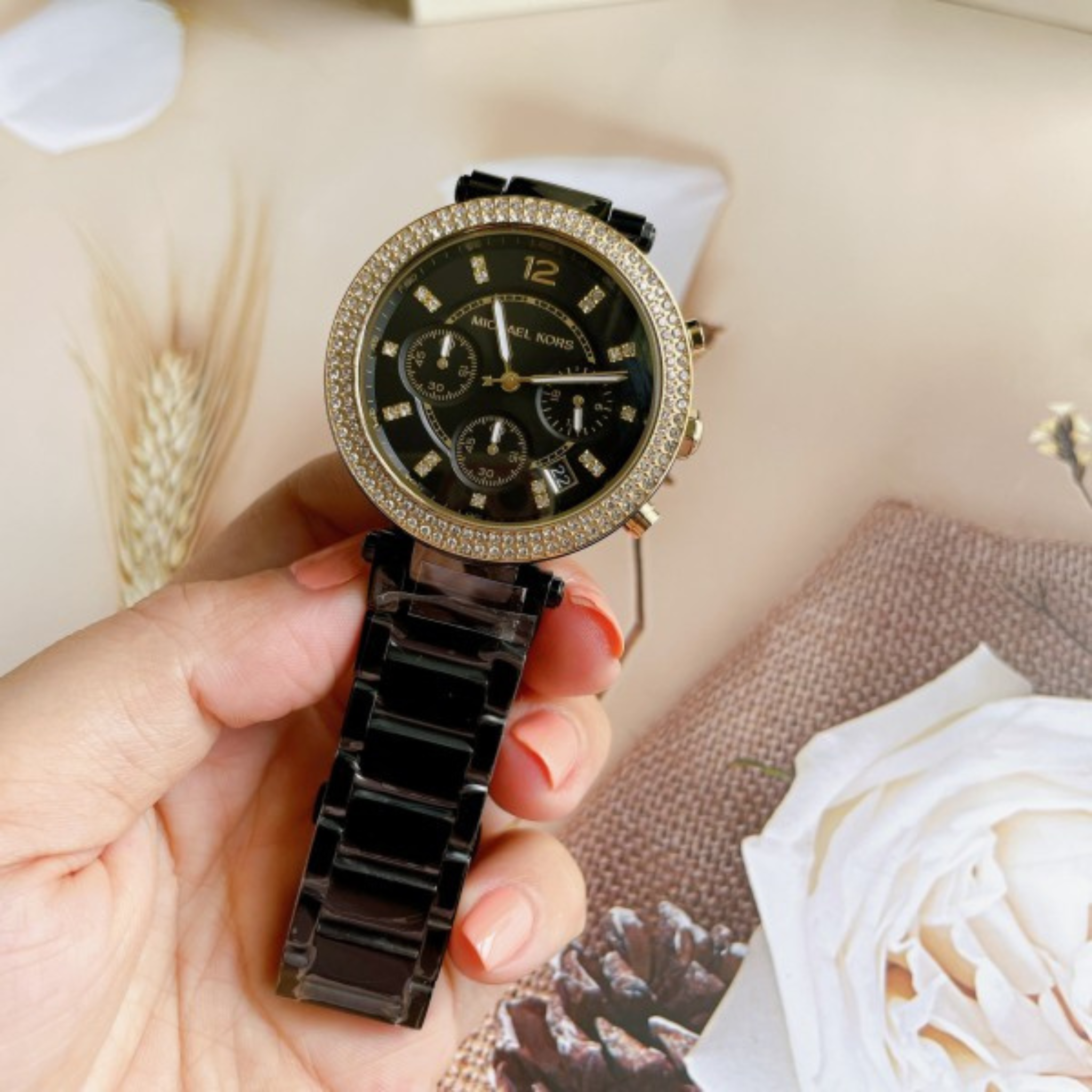 ROUND BLACK M_K WATCH FOR WOMEN